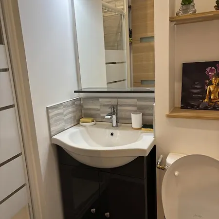 Apartamento Cosy Avec Jardin *
