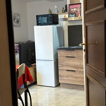 Apartment Cosy Avec Jardin *